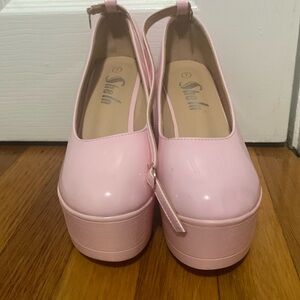 Platform shoes from SHEIN